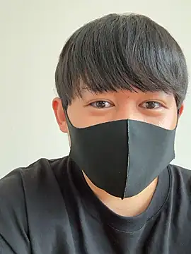 mzkpnz online show from April 2, 2:19 am