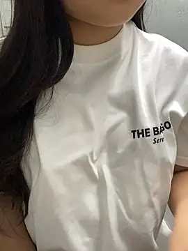 Rosecute11 online show from May 10, 7:49 pm