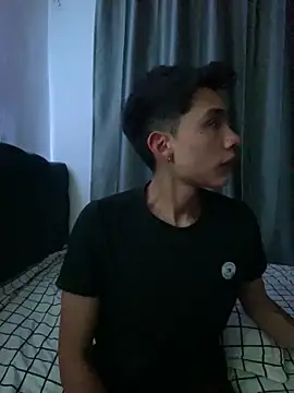 jmaxter online show from April 7, 5:09 am