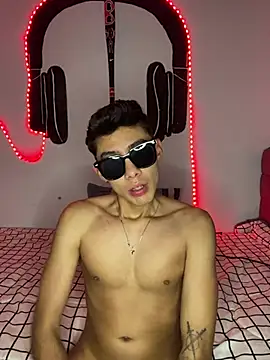 jmaxter online show from April 19, 6:36 am