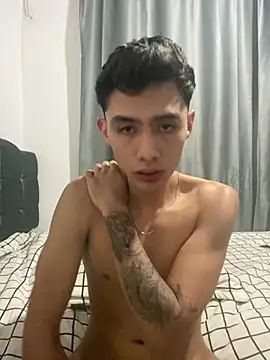 jmaxter online show from April 13, 5:11 am