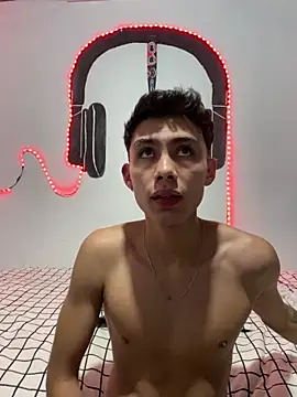 jmaxter online show from April 14, 4:50 am