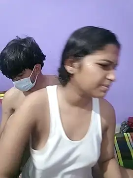 Jerin Couple61 online show from May 20, 3:03 am