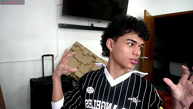 kai OnFire online show from April 20, 6:49 am