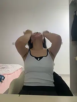 Snapshot of Shanshan_1267 chatting on May 23, 2:27 pm Shanshan 1267 online show from May 23, 2:27 pm