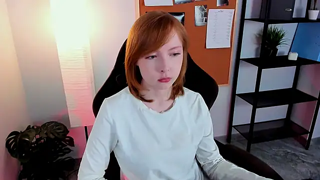 CherryCrushLove online show from May 10, 6:17 am