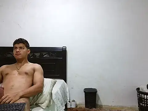 Snapshot of vashestanpida chatting on March 31, 1:24 pm vashestanpida online show from March 31, 1:24 pm