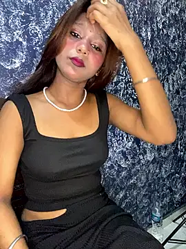 Cutiepie- online show from April 21, 6:14 pm