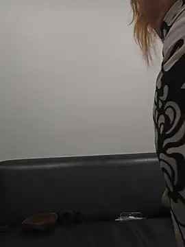 XRasee online show from April 8, 4:41 pm