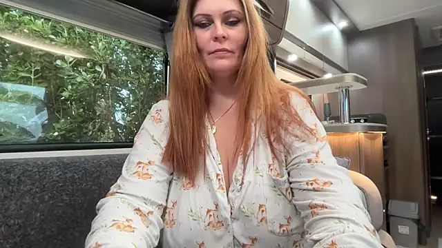 BustySwingingSlut online show from May 2, 8:30 am