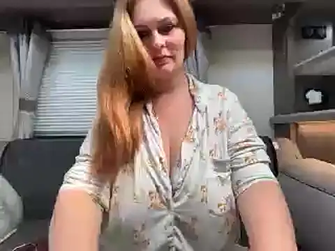 BustySwingingSlut online show from May 13, 9:38 am