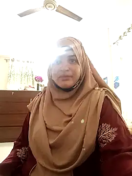 Joya-22 online show from April 2, 3:35 am