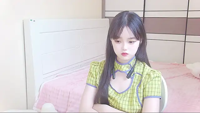 Snapshot of NINI531 chatting on May 6, 11:14 am NINI531 online show from May 6, 11:14 am