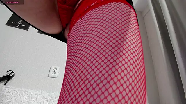 Snapshot of verywetforyou chatting on April 15, 7:58 pm verywetforyou online show from April 15, 7:58 pm