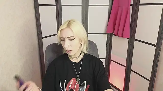 Black Orchides online show from May 25, 8:24 am