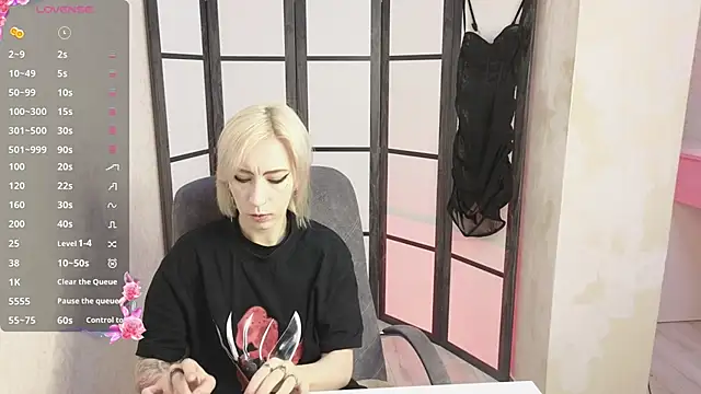 Black Orchides online show from April 23, 8:21 am