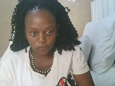 Snapshot of misssmelons chatting on April 7, 10:50 am misssmelons online show from April 7, 10:50 am