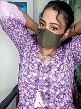 Snapshot of Neha-06 chatting on April 6, 7:37 pm Neha-06 online show from April 6, 7:37 pm