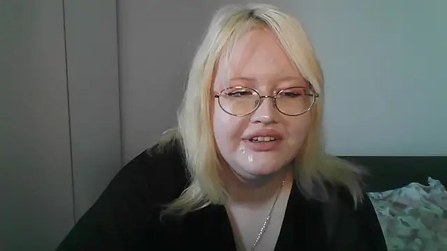 Elayne Sweet online show from April 13, 8:07 am