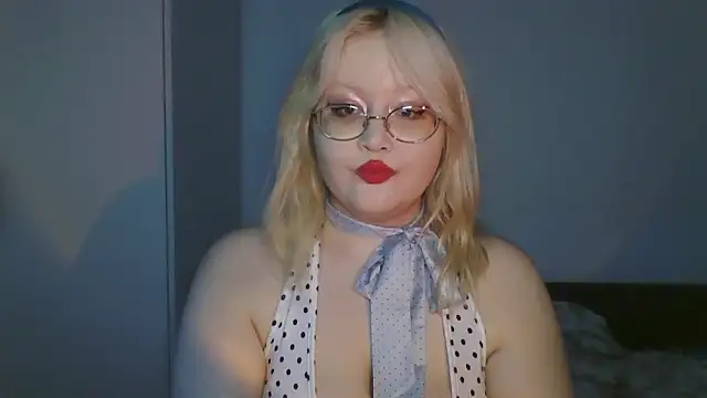 Elayne Sweet online show from May 24, 6:02 am
