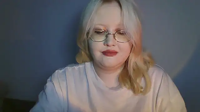 Elayne Sweet online show from June 30, 6:02 am