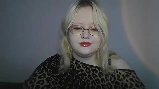 Elayne Sweet online show from July 3, 6:09 am