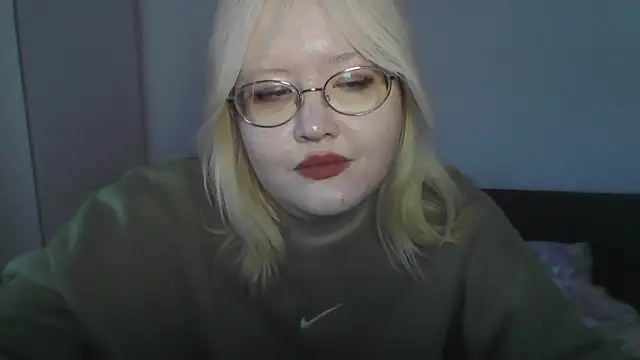 Elayne Sweet online show from May 15, 10:46 am