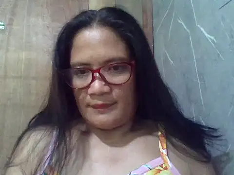 PinayZaira online show from May 13, 11:34 pm