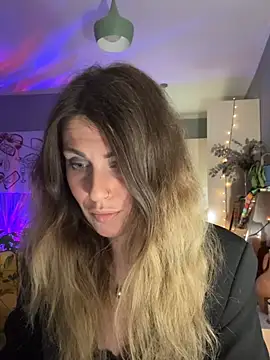 Snapshot of Rita_Tease chatting on May 9, 7:28 pm Rita Tease online show from May 9, 7:28 pm