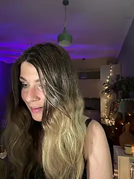 Snapshot of Rita_Tease chatting on May 13, 7:10 pm Rita Tease online show from May 13, 7:10 pm