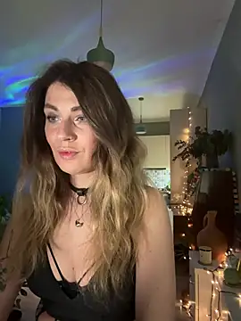Snapshot of Rita_Tease chatting on May 18, 6:23 pm Rita Tease online show from May 18, 6:23 pm