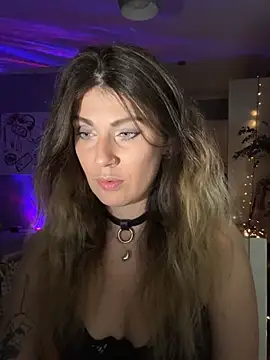 Snapshot of Rita_Tease chatting on May 27, 6:15 pm Rita Tease online show from May 27, 6:15 pm