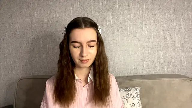 WinterChriscoe online show from April 2, 6:09 am