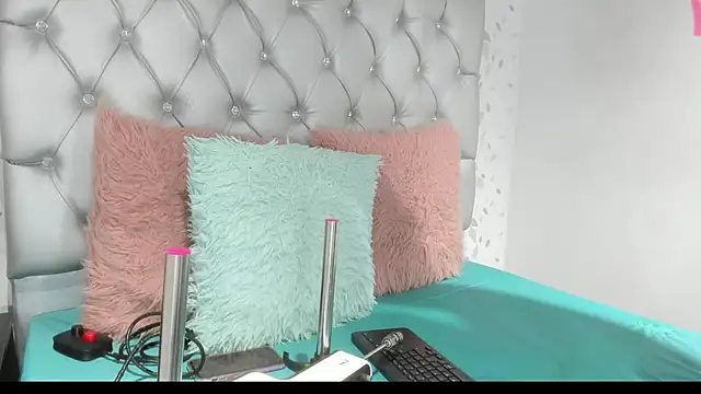 brenda sofia69 online show from June 1, 1:33 pm