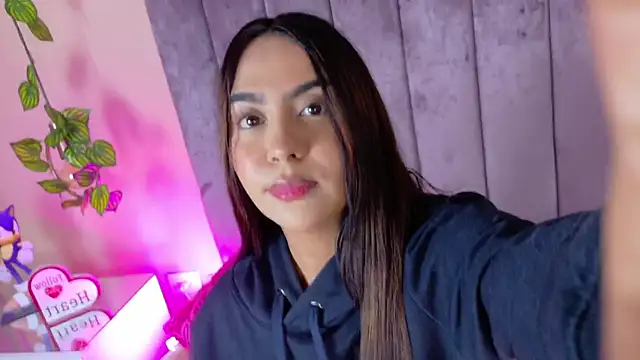 angelicaa garcia online show from April 2, 12:34 pm