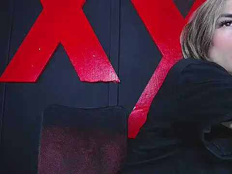 AlanFox1 online show from April 3, 2:45 pm