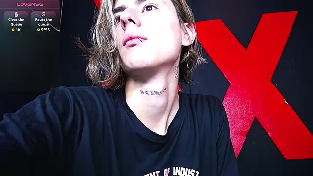 AlanFox1 online show from April 13, 1:26 pm