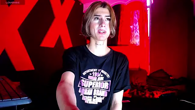 AlanFox1 online show from May 10, 1:46 pm