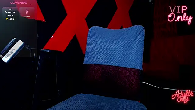 AlanFox1 online show from May 3, 1:25 pm