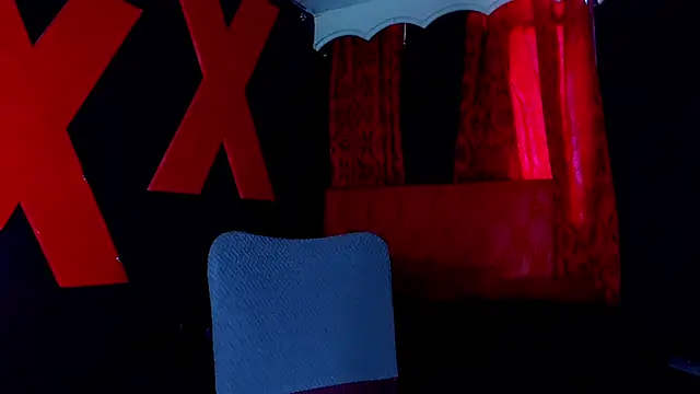 AlanFox1 online show from June 20, 12:21 pm