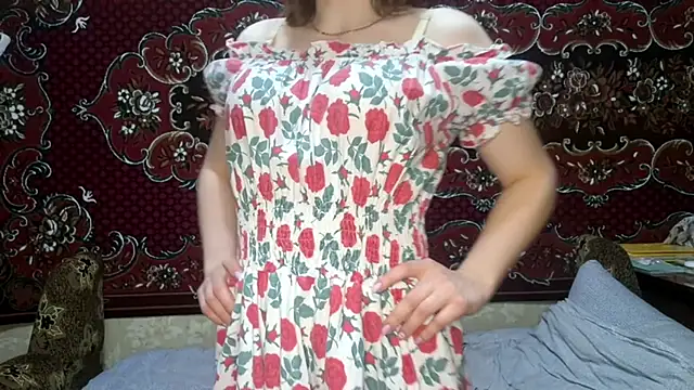 GwenMerkt online show from April 2, 4:46 pm