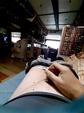 Danky online show from April 12, 2:53 pm