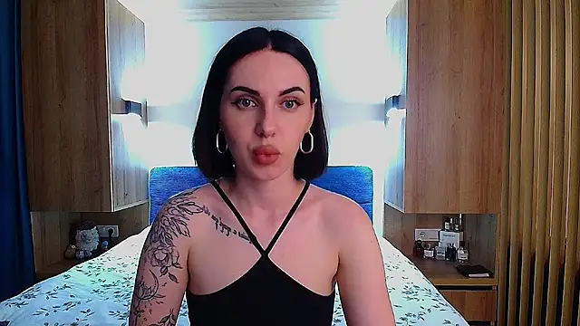 Sour Berry  online show from May 23, 4:17 pm