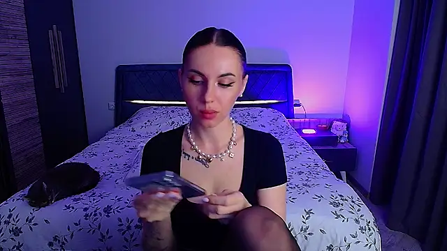 Sour Berry  online show from April 23, 3:24 pm