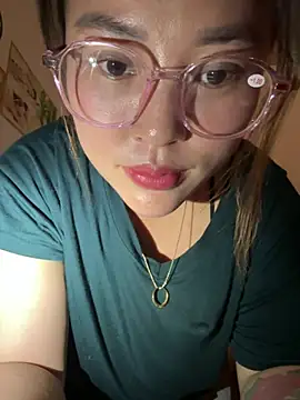 Lina-Naughty online show from May 4, 5:38 pm