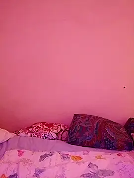 Queen Lola online show from July 9, 7:02 pm