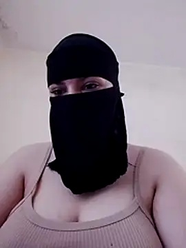 Queen Lola online show from July 8, 3:13 pm