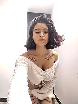 Akhanex01 online show from April 4, 2:29 am