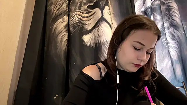 TinaBloom online show from April 2, 8:43 am