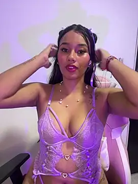 liaa swan online show from April 6, 3:35 am